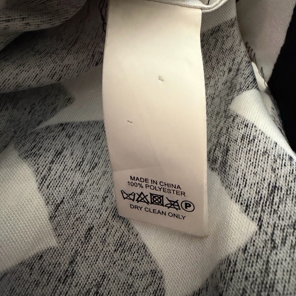 Kate Spade - Madison Ave Collection- Geo Chevron Collared Blouse sz 4 *RARE - Picture 5 of 6